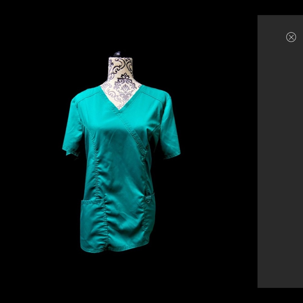Cherokee Workwear size large